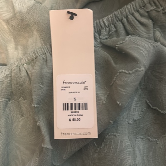 Francesca’s Top, Ties in back, size S - Picture 3 of 4